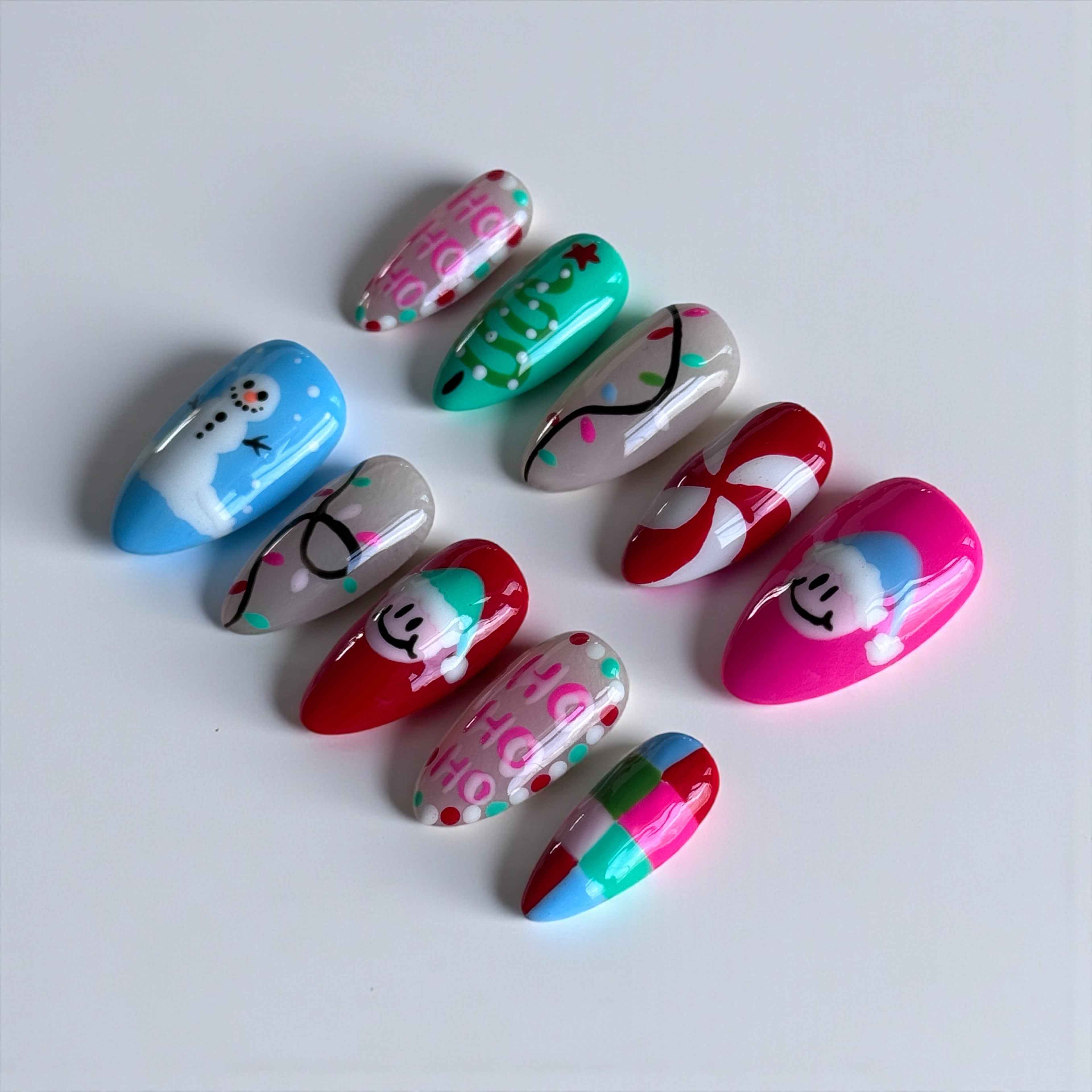 Christmas Carnival Press-On Nail Set