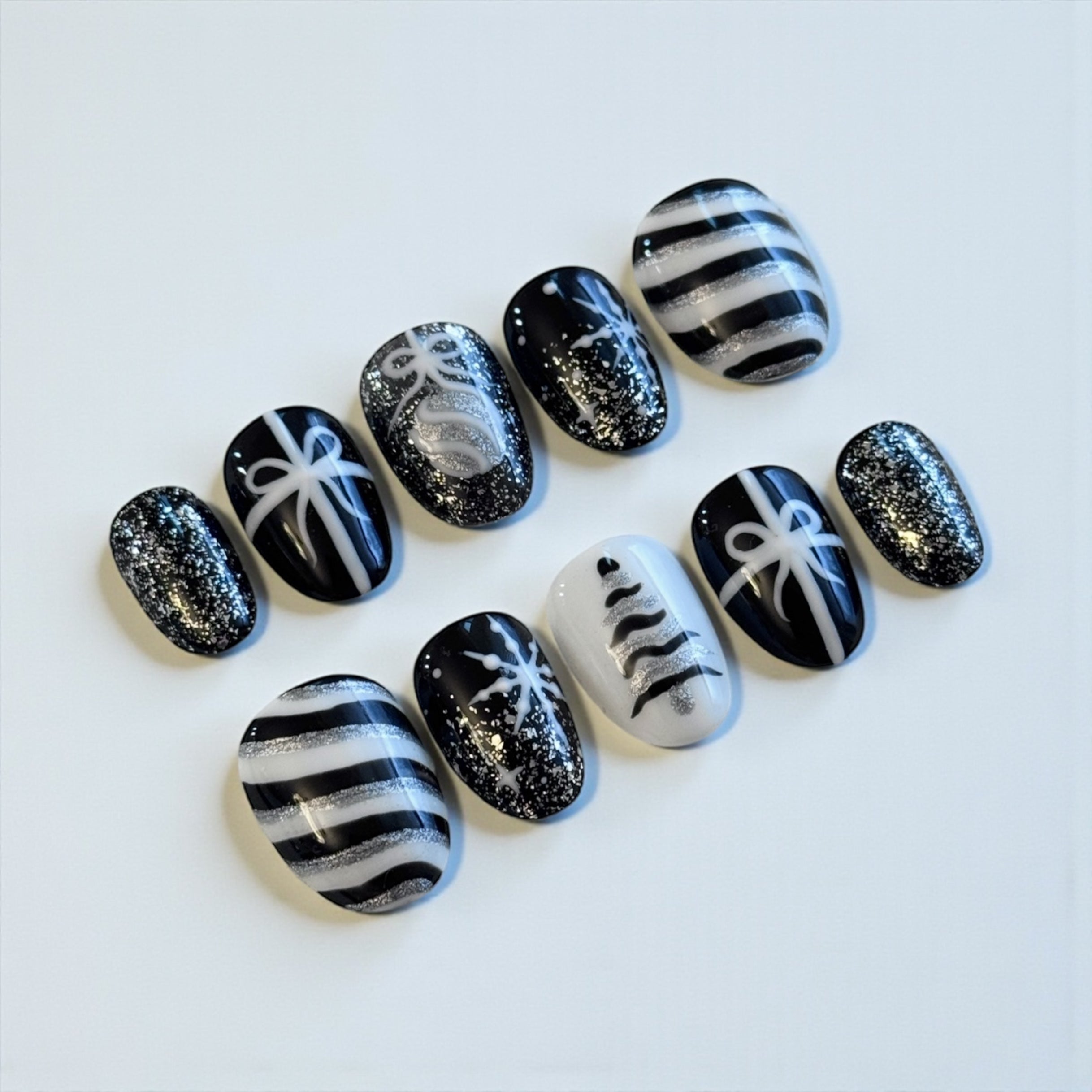 Twilight Tinsel Press-On Nail Set