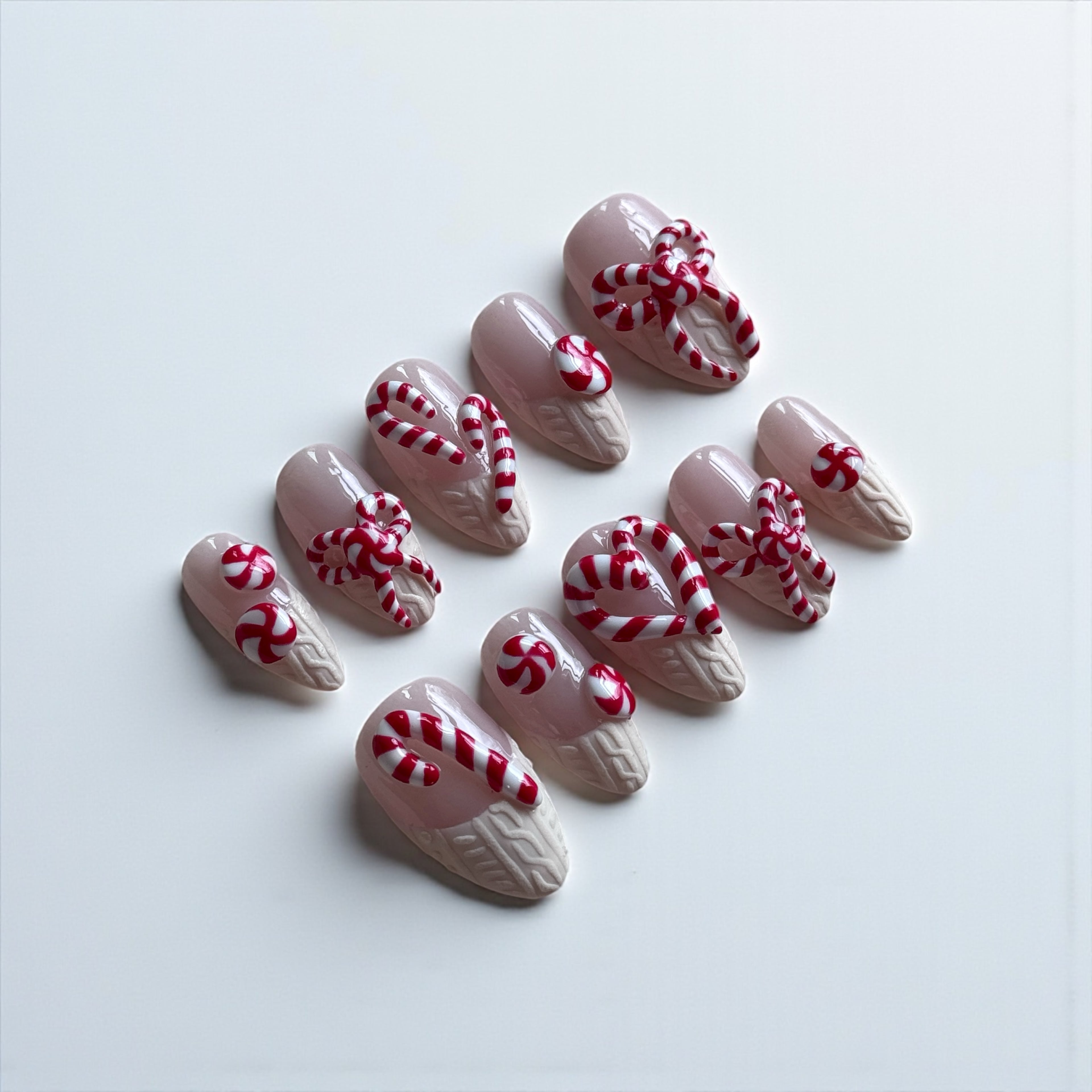 Peppermint Knit Press-On Nail Set